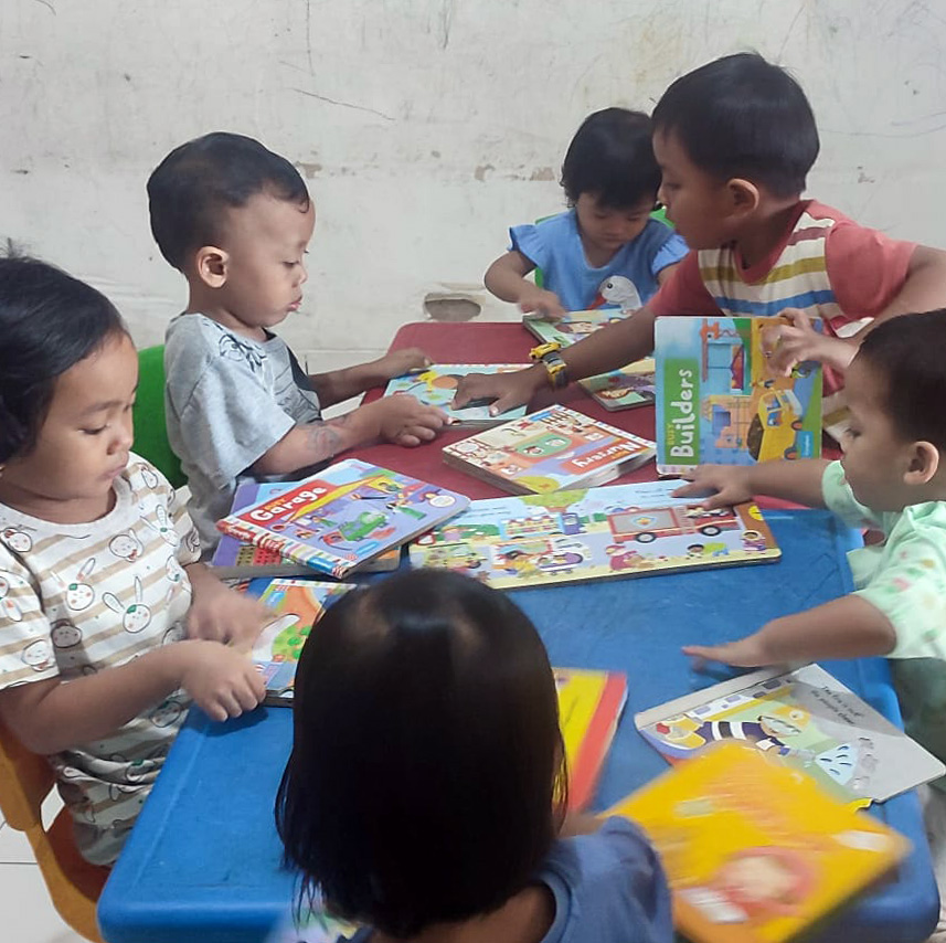 67749330-3690-4802-a5ba-a29327b2174f